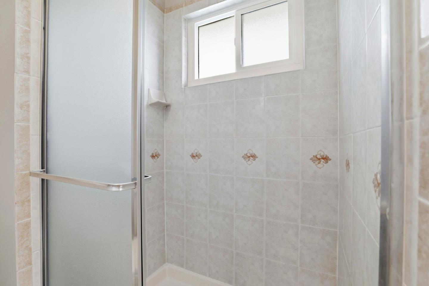 Detail Gallery Image 24 of 38 For 6448 Menlo Dr, San Jose,  CA 95120 - 4 Beds | 2/1 Baths