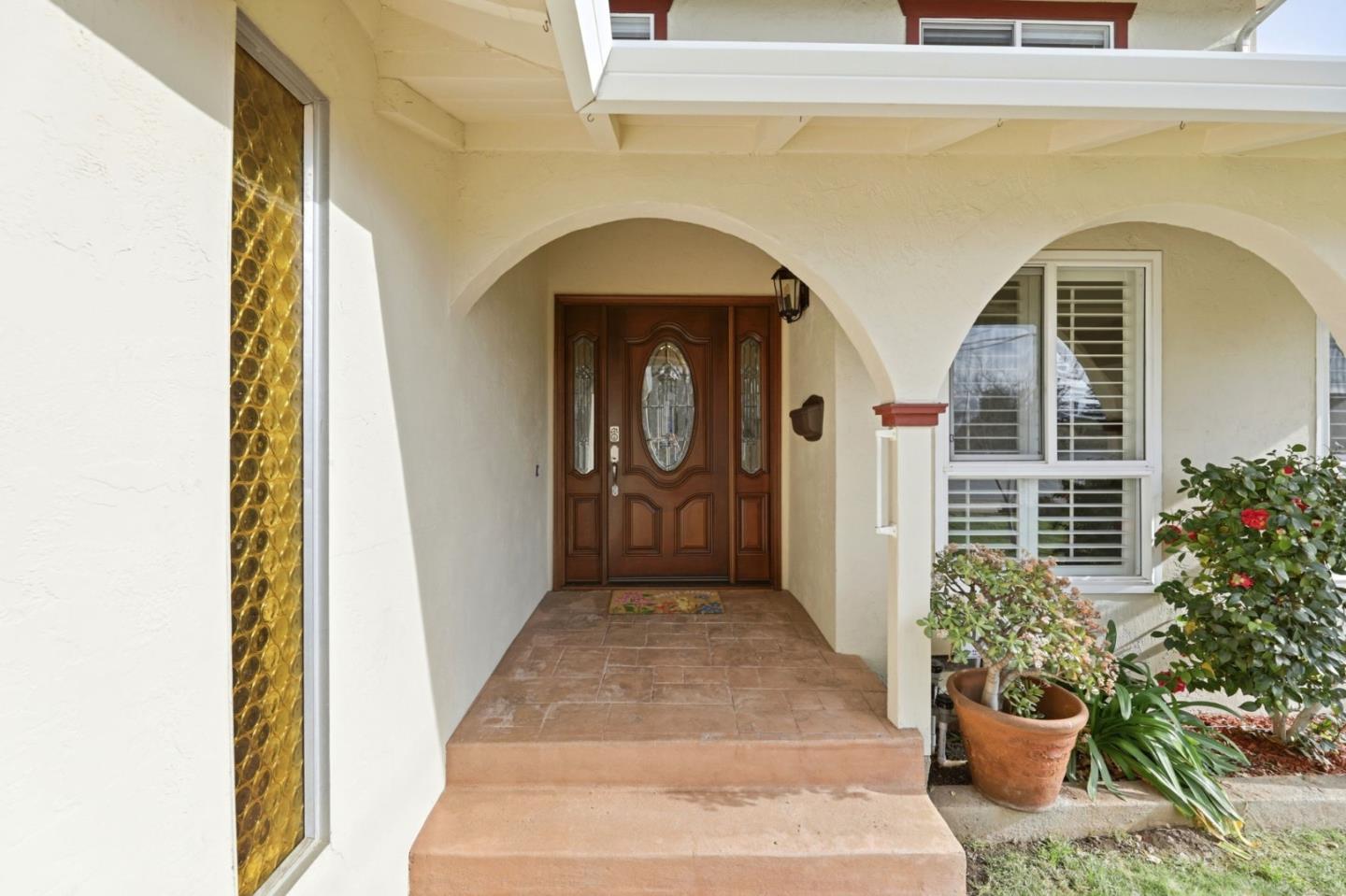 Detail Gallery Image 3 of 38 For 6448 Menlo Dr, San Jose,  CA 95120 - 4 Beds | 2/1 Baths