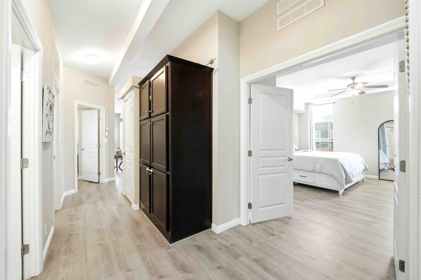 Detail Gallery Image 14 of 34 For 6130 Monterey Rd #203,  San Jose,  CA 95138 - 3 Beds | 2 Baths