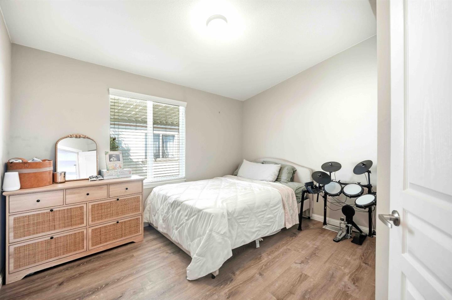 Detail Gallery Image 18 of 34 For 6130 Monterey Rd #203,  San Jose,  CA 95138 - 3 Beds | 2 Baths