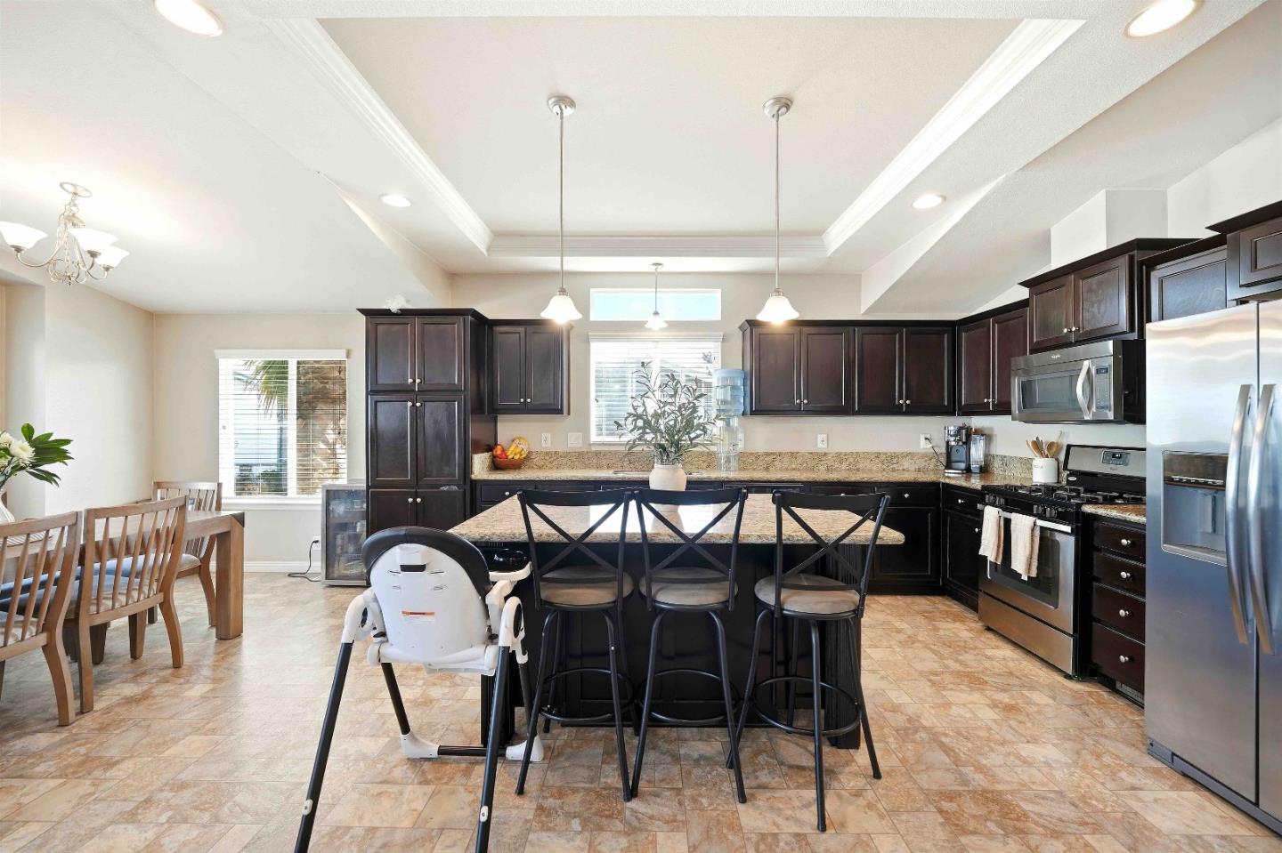 Detail Gallery Image 25 of 34 For 6130 Monterey Rd #203,  San Jose,  CA 95138 - 3 Beds | 2 Baths