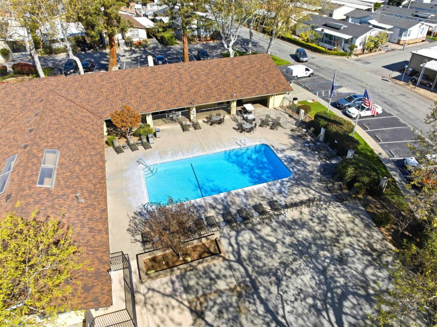 Detail Gallery Image 33 of 34 For 6130 Monterey Rd #203,  San Jose,  CA 95138 - 3 Beds | 2 Baths