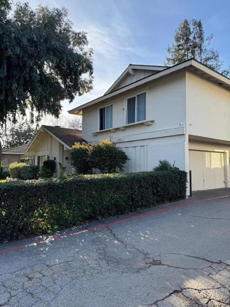 Detail Gallery Image 2 of 10 For 1757 De Marietta Ave, San Jose,  CA 95126 - – Beds | – Baths