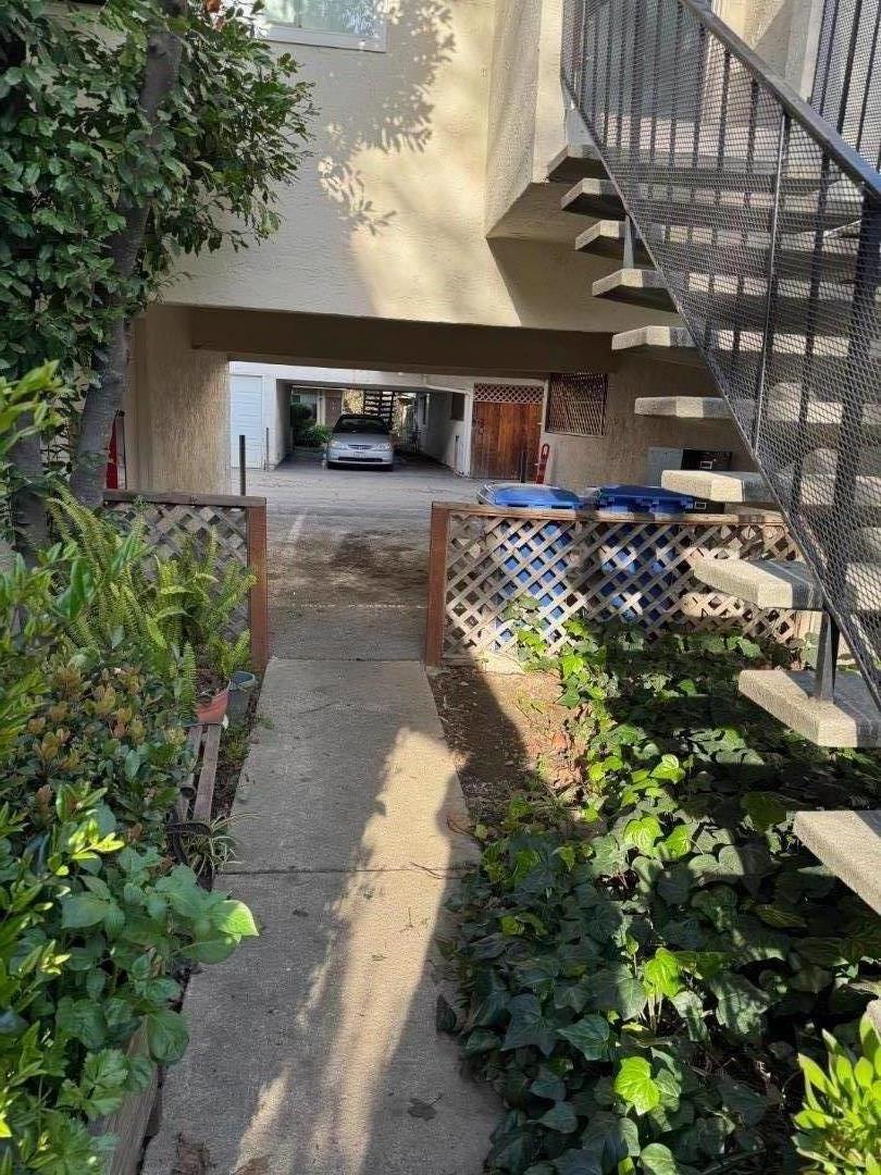 Detail Gallery Image 8 of 10 For 1757 De Marietta Ave, San Jose,  CA 95126 - – Beds | – Baths