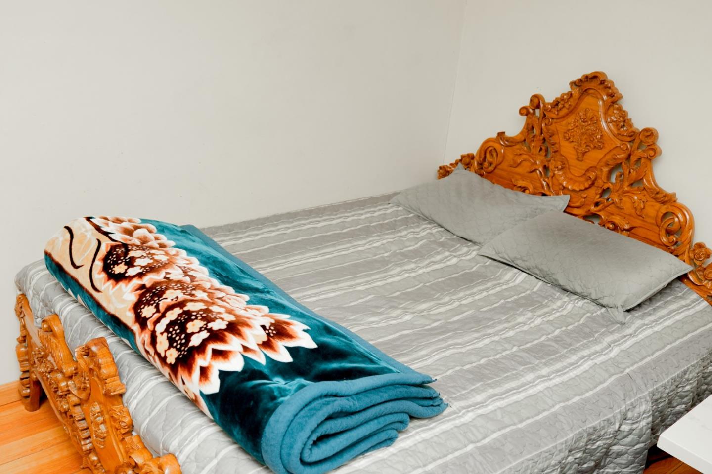 Detail Gallery Image 11 of 51 For 18940 Loree Ave, Cupertino,  CA 95014 - 5 Beds | 3 Baths