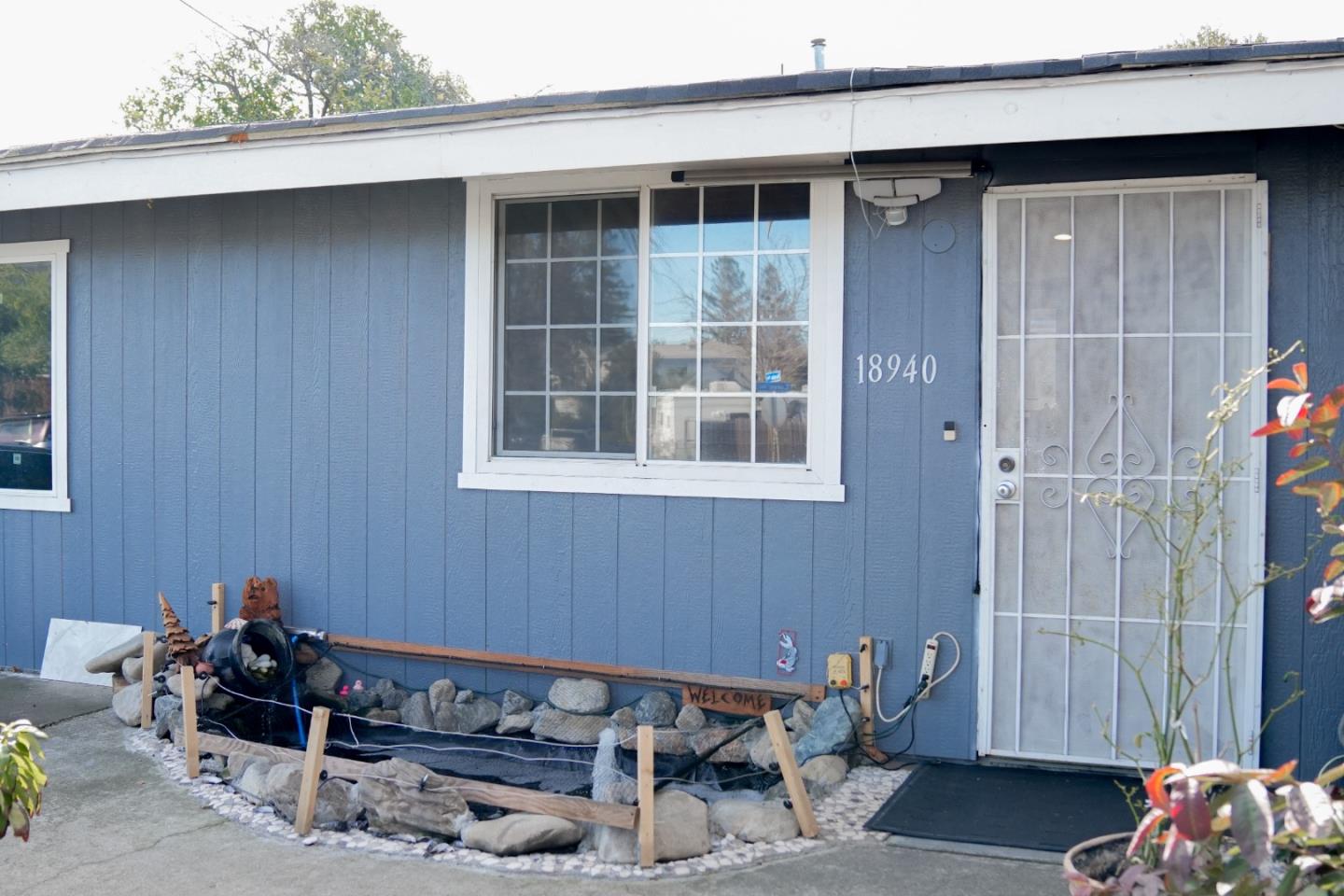 Detail Gallery Image 16 of 51 For 18940 Loree Ave, Cupertino,  CA 95014 - 5 Beds | 3 Baths