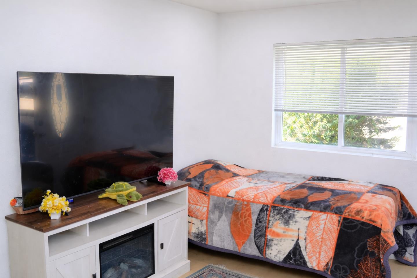 Detail Gallery Image 30 of 51 For 18940 Loree Ave, Cupertino,  CA 95014 - 5 Beds | 3 Baths