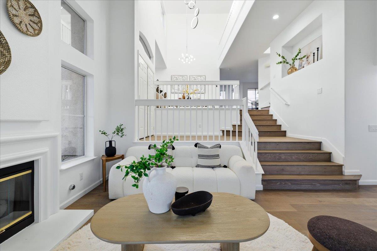 Detail Gallery Image 14 of 68 For 6031 Commerce Dr #7,  Fremont,  CA 94555 - 3 Beds | 3 Baths