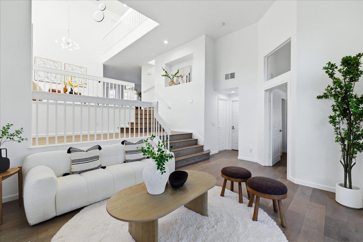 Detail Gallery Image 15 of 68 For 6031 Commerce Dr #7,  Fremont,  CA 94555 - 3 Beds | 3 Baths