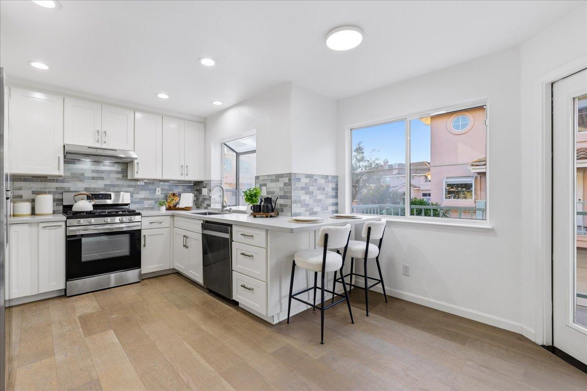 Detail Gallery Image 32 of 68 For 6031 Commerce Dr #7,  Fremont,  CA 94555 - 3 Beds | 3 Baths