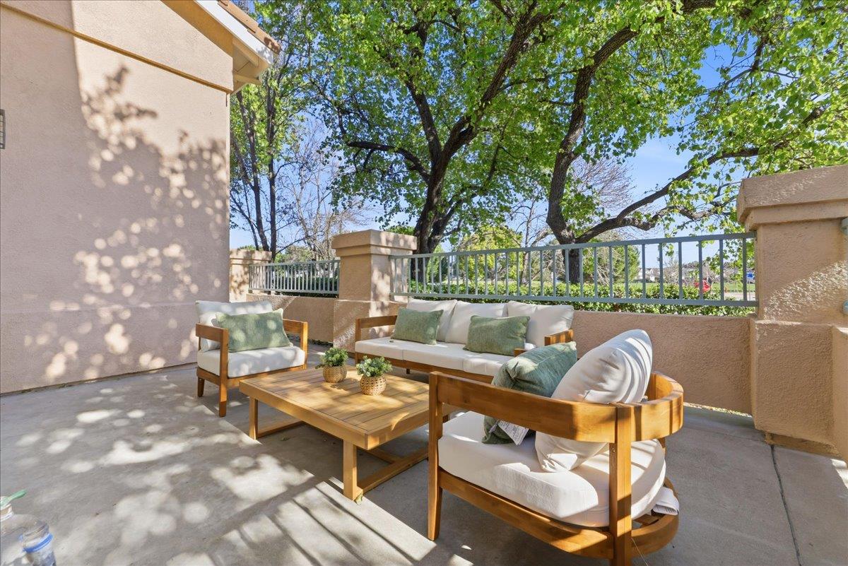 Detail Gallery Image 38 of 68 For 6031 Commerce Dr #7,  Fremont,  CA 94555 - 3 Beds | 3 Baths