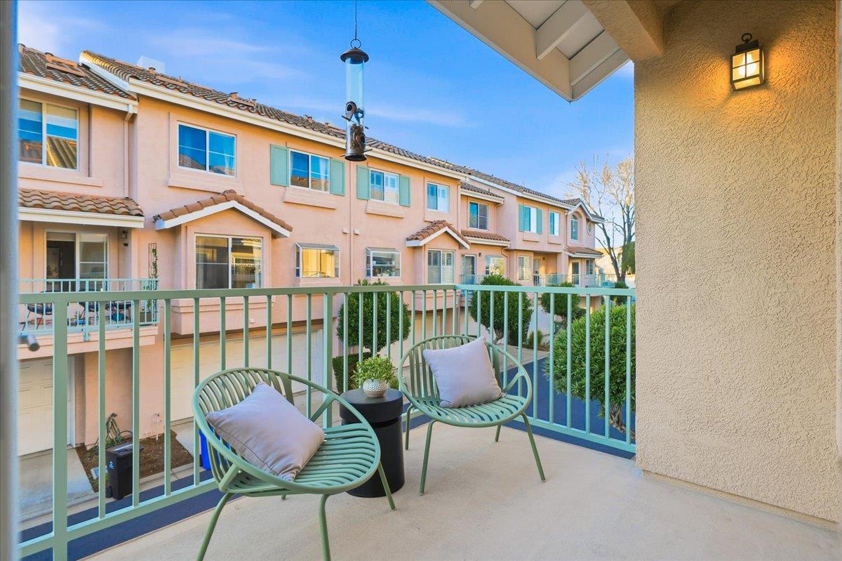 Detail Gallery Image 43 of 68 For 6031 Commerce Dr #7,  Fremont,  CA 94555 - 3 Beds | 3 Baths