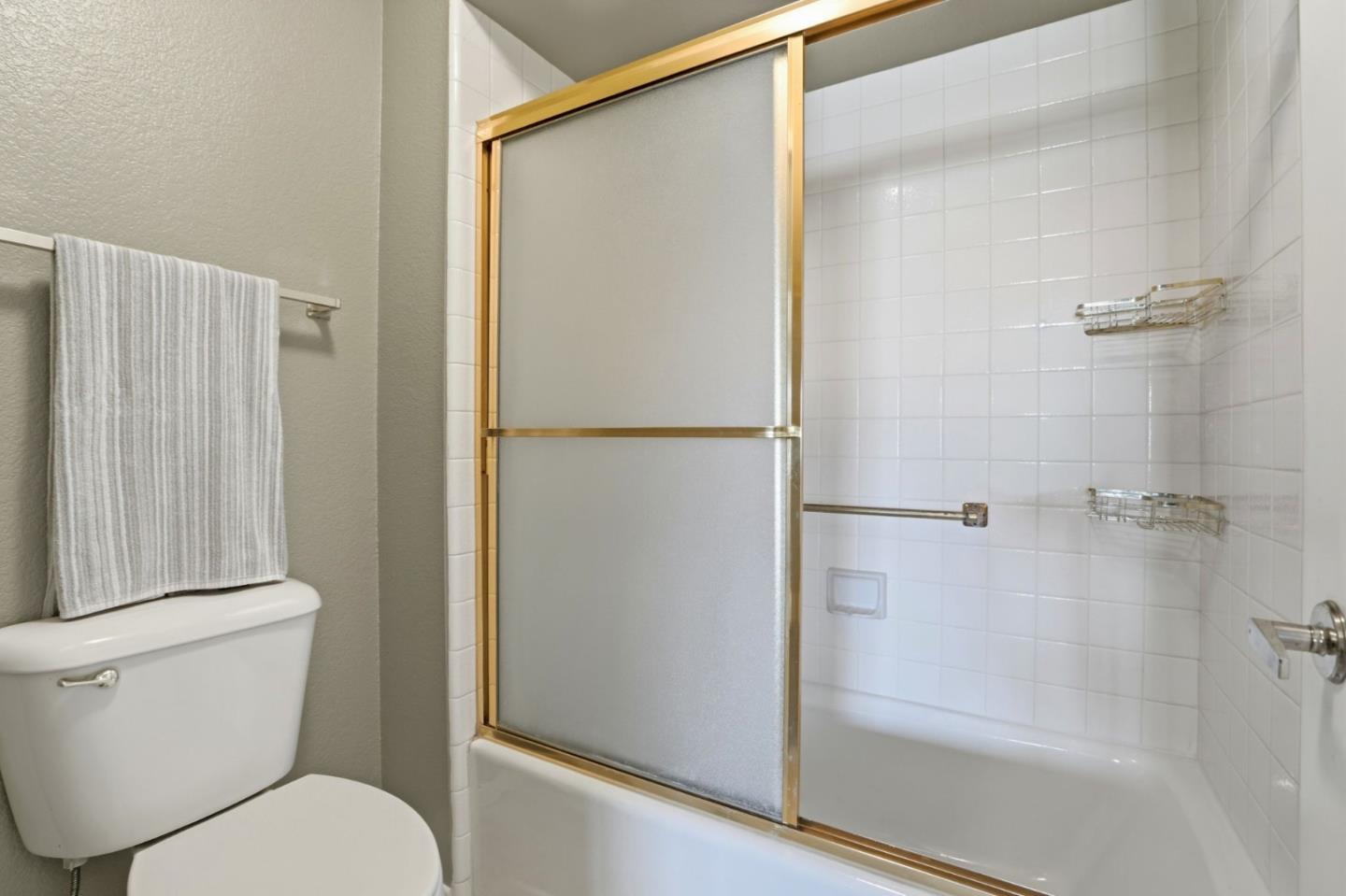 Photo #28: ML82036681 Listing: Photo #28