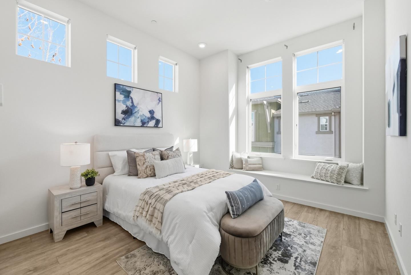 Detail Gallery Image 14 of 50 For 535 San Lorenzo Ter #1,  Sunnyvale,  CA 94085 - 4 Beds | 3/1 Baths