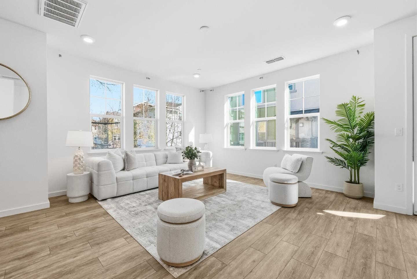 Detail Gallery Image 3 of 50 For 535 San Lorenzo Ter #1,  Sunnyvale,  CA 94085 - 4 Beds | 3/1 Baths