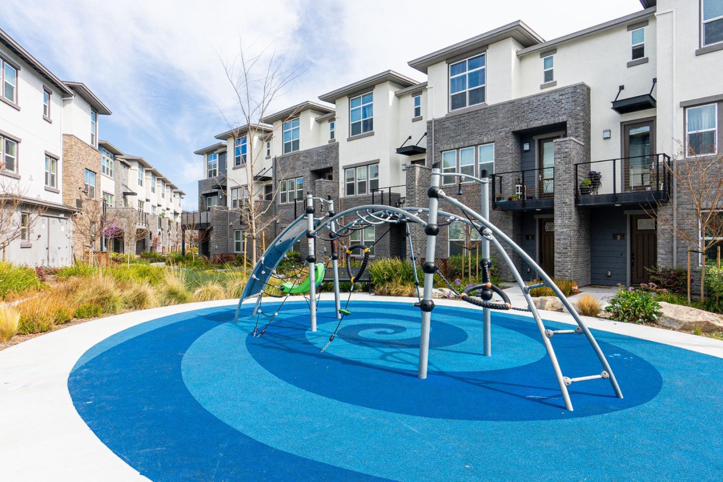 Detail Gallery Image 47 of 50 For 535 San Lorenzo Ter #1,  Sunnyvale,  CA 94085 - 4 Beds | 3/1 Baths