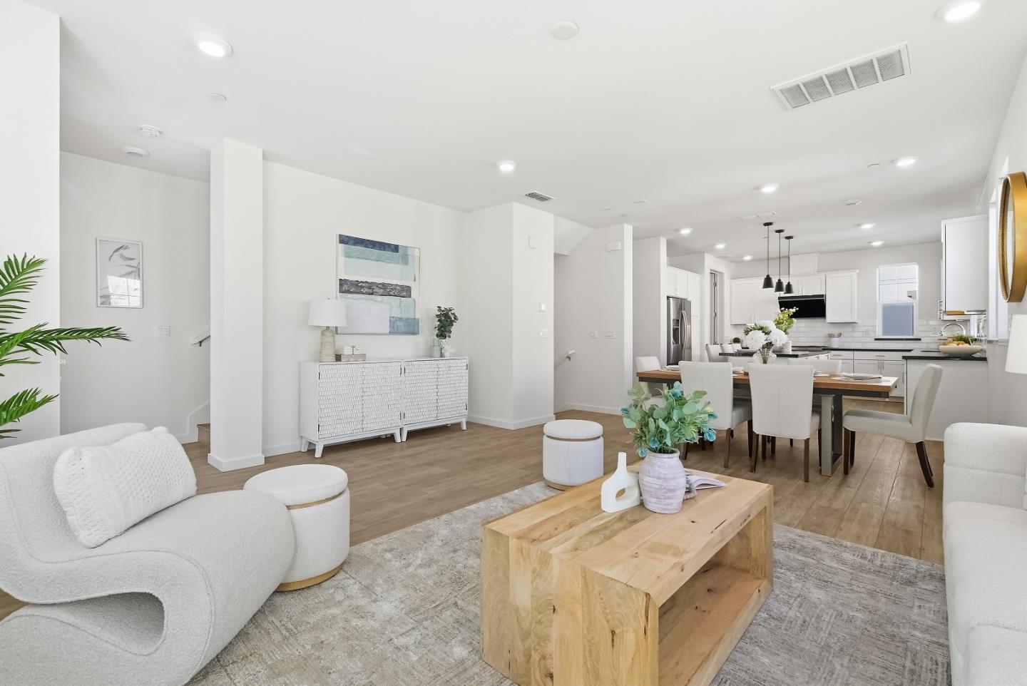 Detail Gallery Image 6 of 50 For 535 San Lorenzo Ter #1,  Sunnyvale,  CA 94085 - 4 Beds | 3/1 Baths