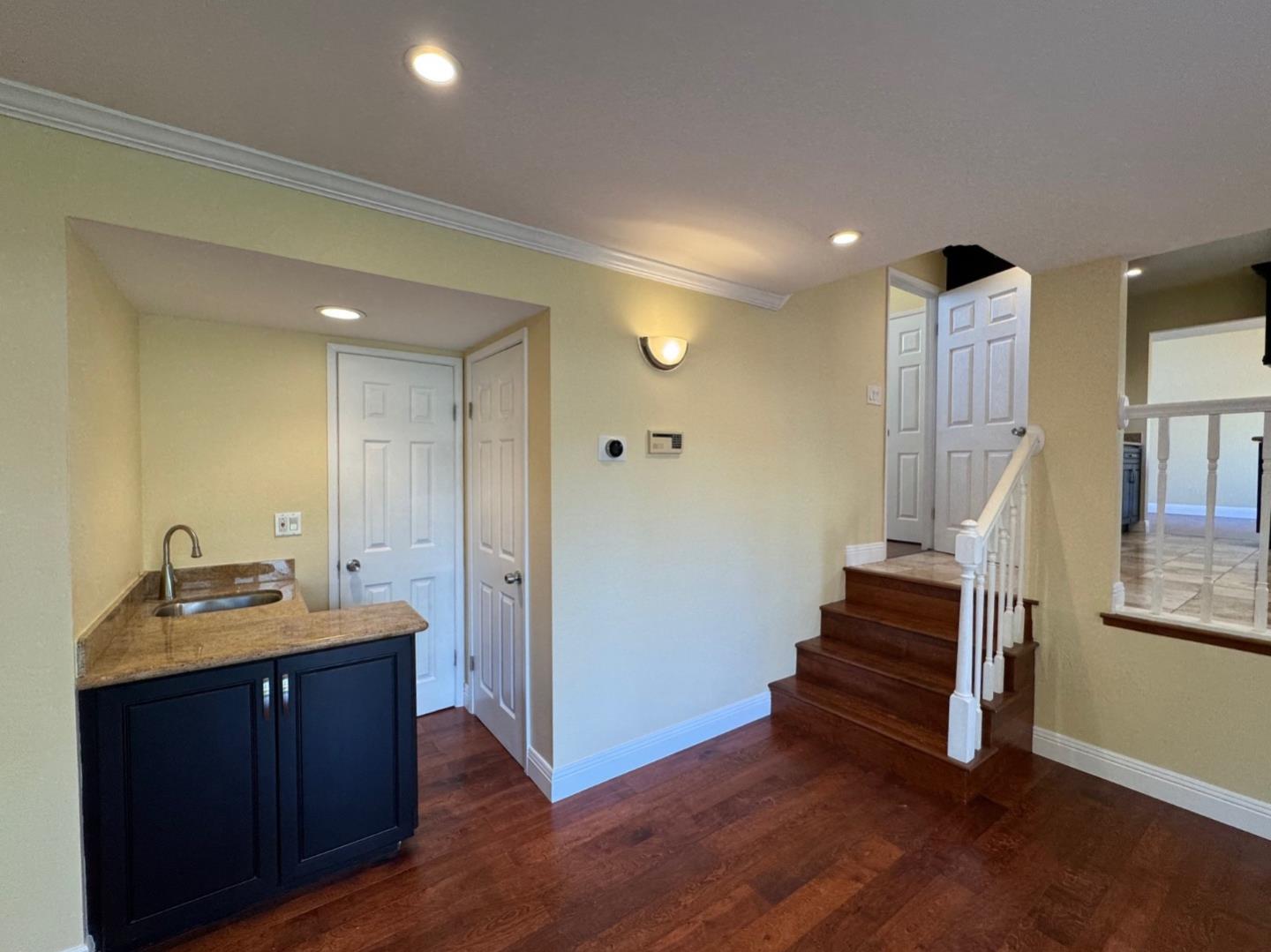Detail Gallery Image 13 of 40 For 775 Ajax Dr, Sunnyvale,  CA 94086 - 4 Beds | 2/1 Baths