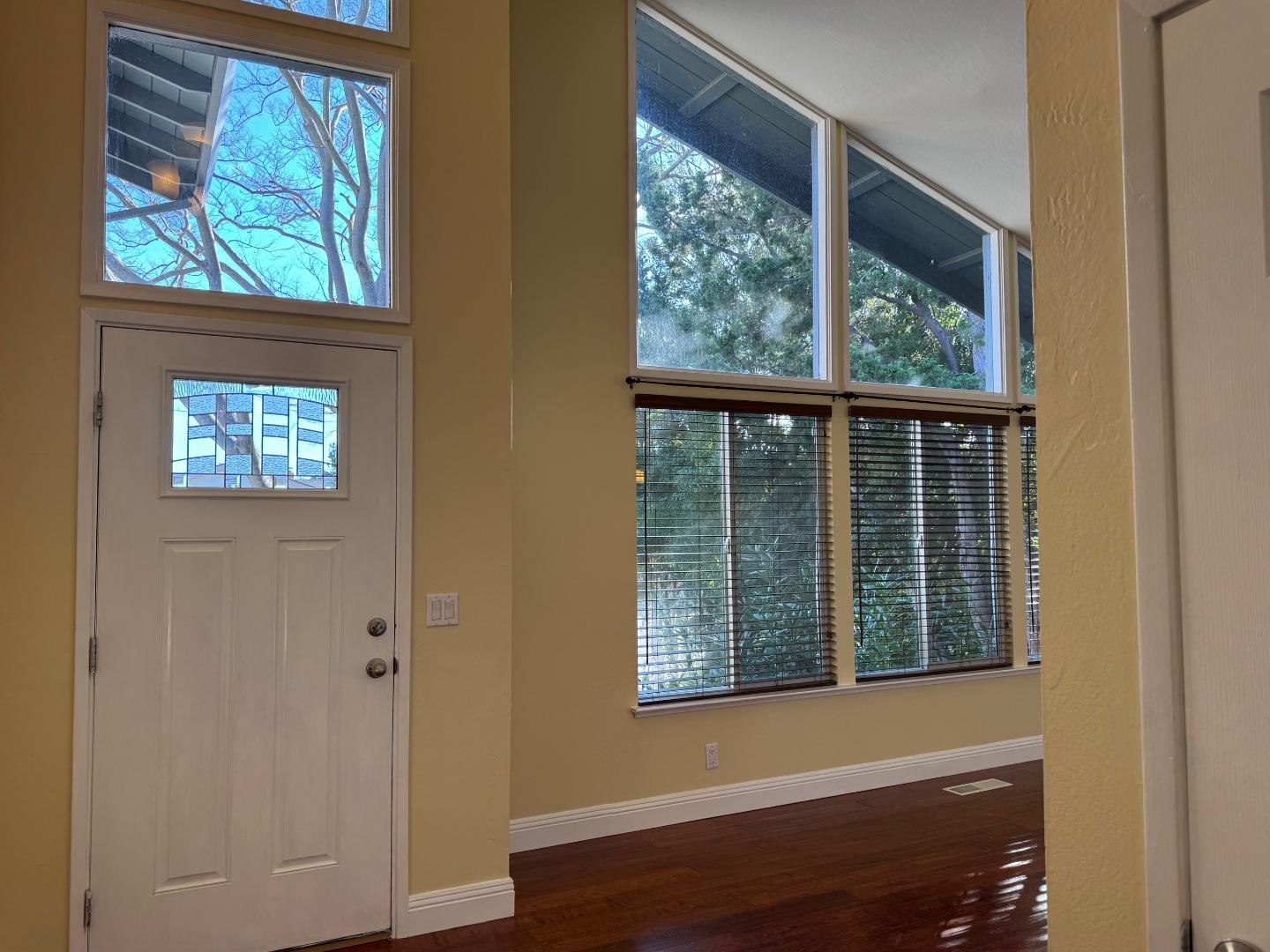 Detail Gallery Image 3 of 40 For 775 Ajax Dr, Sunnyvale,  CA 94086 - 4 Beds | 2/1 Baths