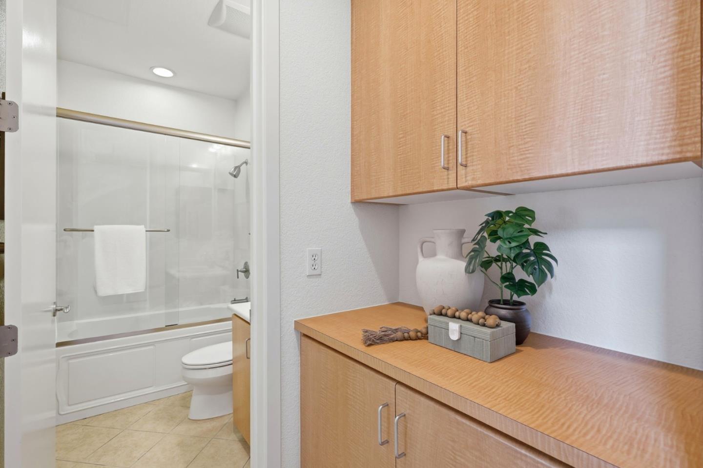 Photo #12: ML82036684 Listing: Photo #12