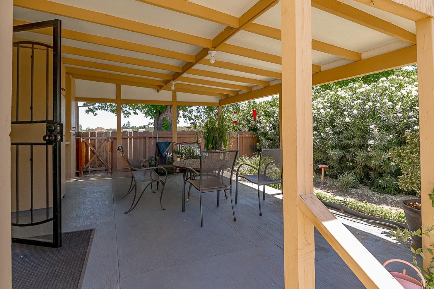 Detail Gallery Image 9 of 48 For 3719 N Hart Rd, Modesto,  CA 95358 - 2 Beds | 2 Baths