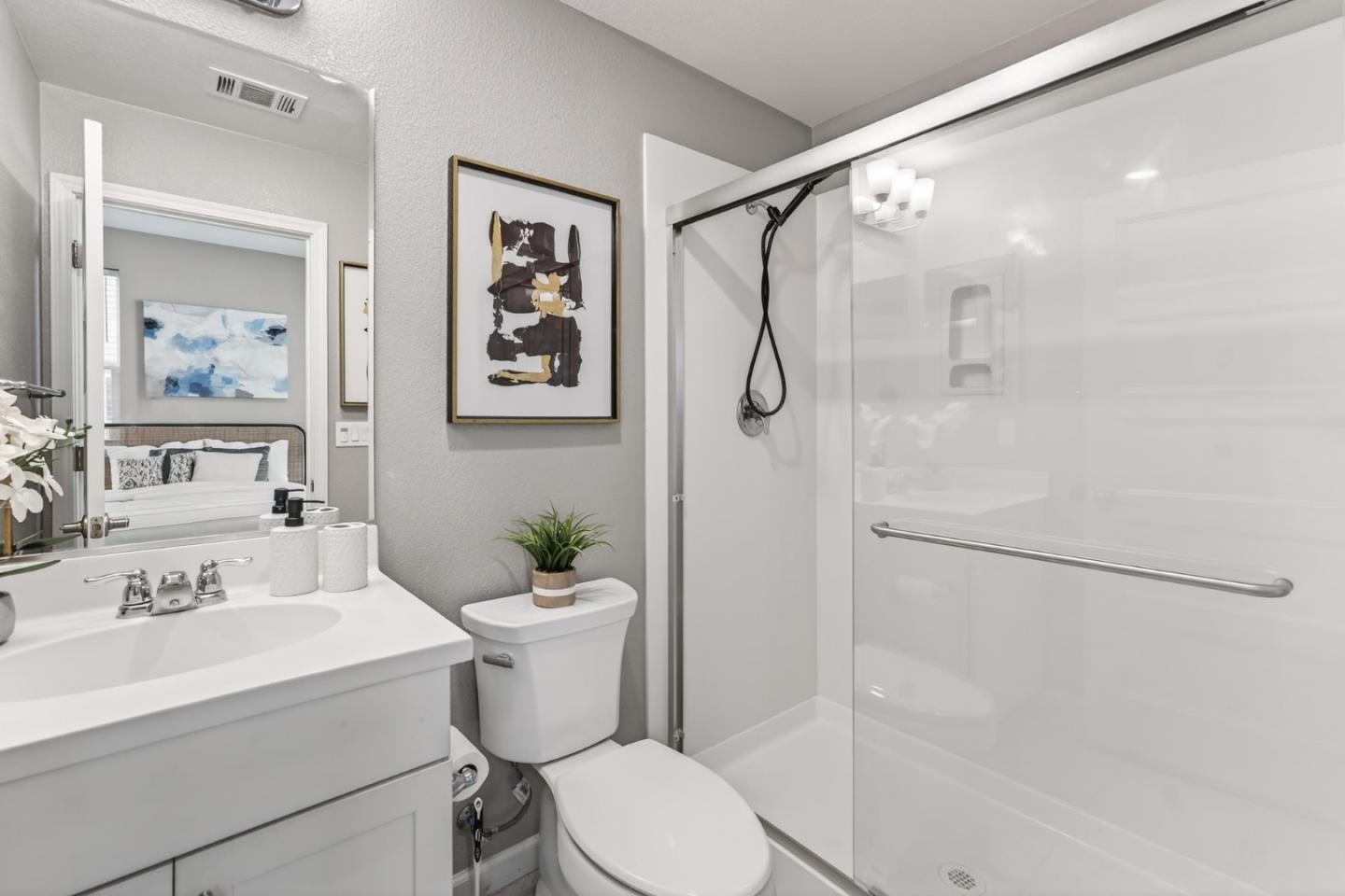 Detail Gallery Image 29 of 51 For 176 Agustin Narvaez St, San Jose,  CA 95136 - 5 Beds | 4 Baths