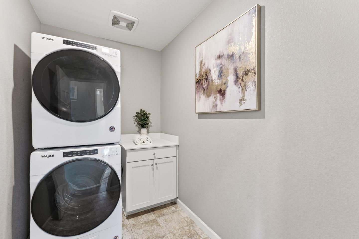 Detail Gallery Image 33 of 51 For 176 Agustin Narvaez St, San Jose,  CA 95136 - 5 Beds | 4 Baths