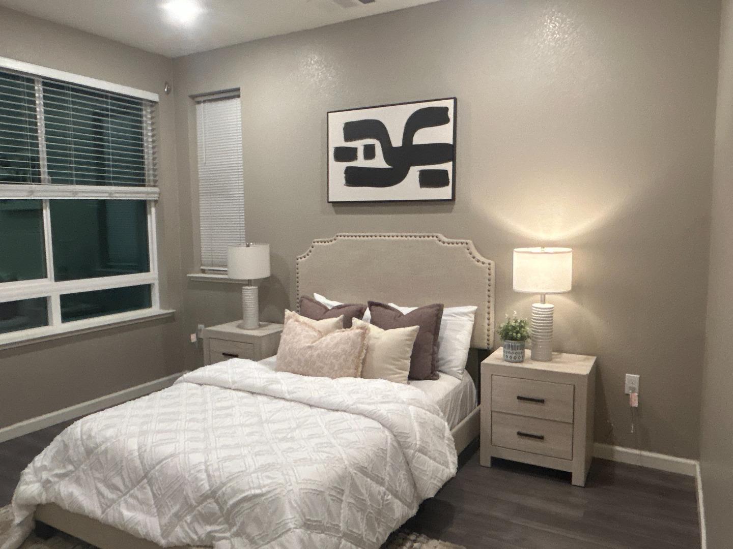 Detail Gallery Image 9 of 28 For 176 Agustin Narvaez St, San Jose,  CA 95136 - 5 Beds | 4 Baths