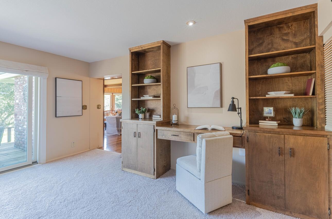 Detail Gallery Image 14 of 72 For 12 Mesa Del Sol, Salinas,  CA 93908 - 4 Beds | 4 Baths