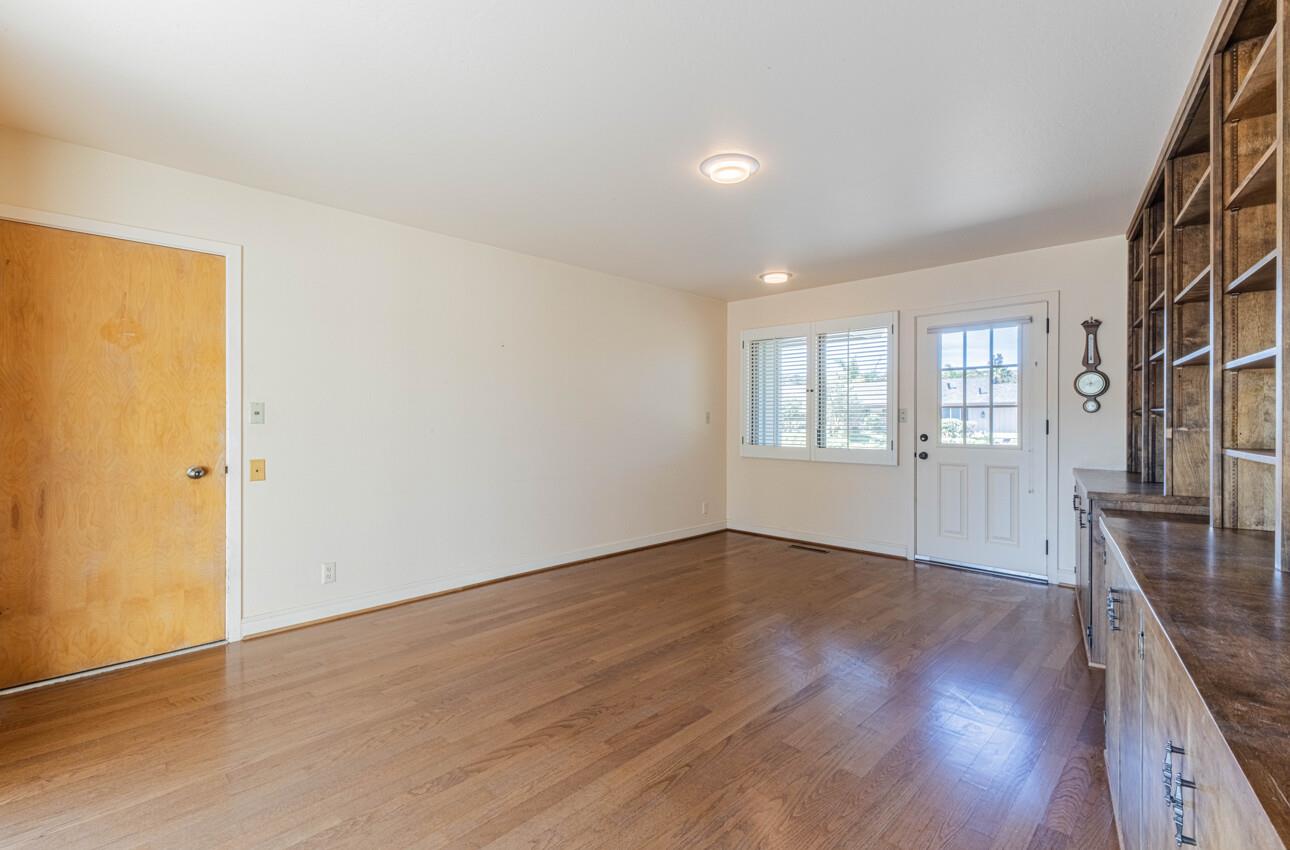 Detail Gallery Image 35 of 72 For 12 Mesa Del Sol, Salinas,  CA 93908 - 4 Beds | 4 Baths