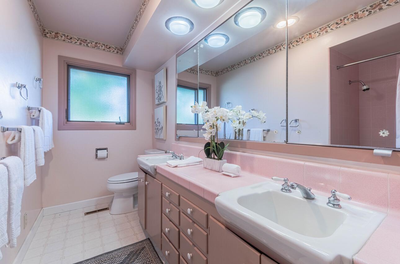 Detail Gallery Image 53 of 72 For 12 Mesa Del Sol, Salinas,  CA 93908 - 4 Beds | 4 Baths