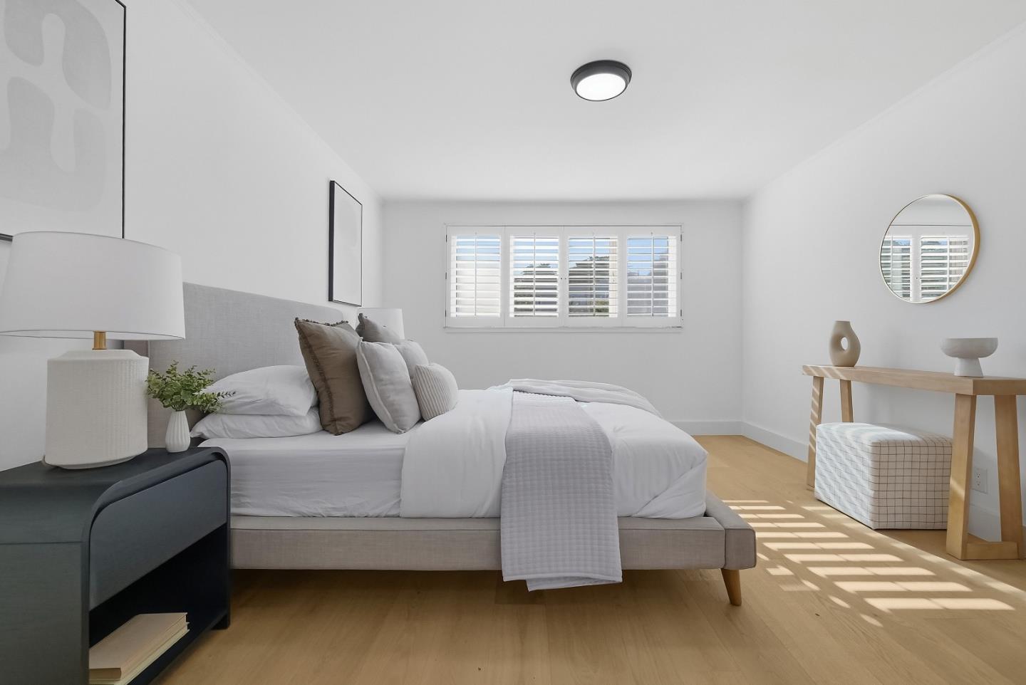 Detail Gallery Image 16 of 42 For 550 Holyoke St, San Francisco,  CA 94134 - 5 Beds | 4 Baths