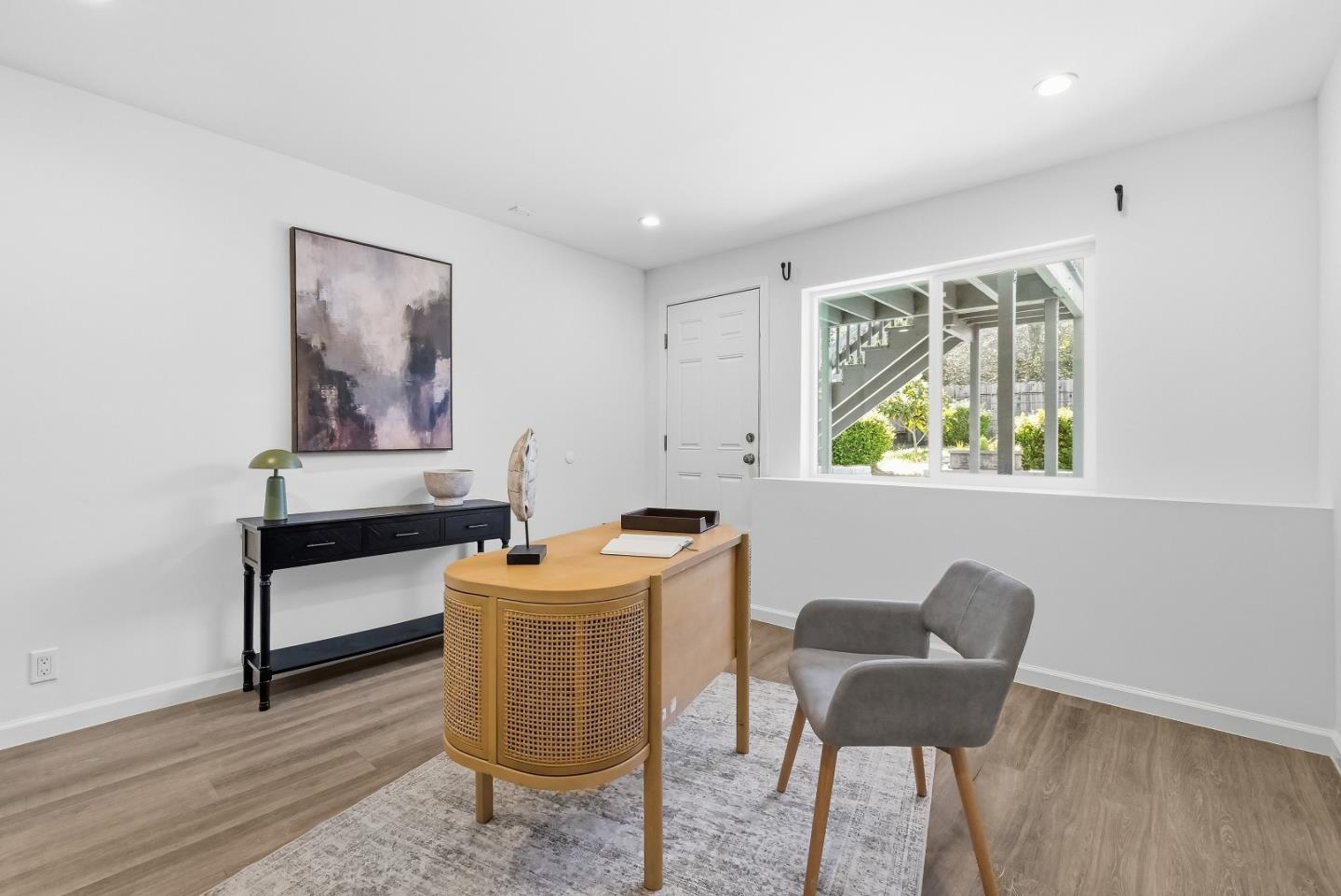 Detail Gallery Image 27 of 42 For 550 Holyoke St, San Francisco,  CA 94134 - 5 Beds | 4 Baths