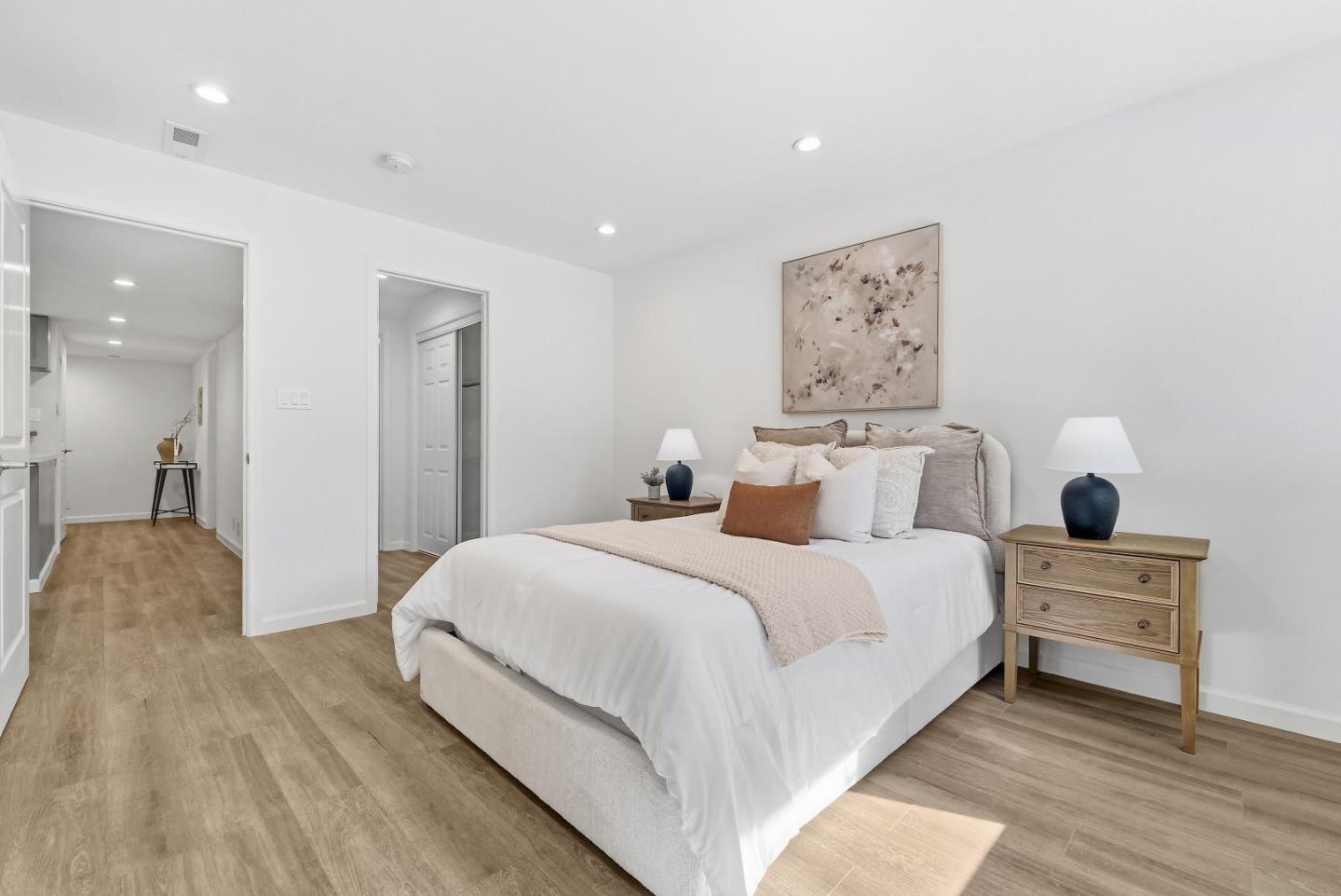 Detail Gallery Image 30 of 42 For 550 Holyoke St, San Francisco,  CA 94134 - 5 Beds | 4 Baths