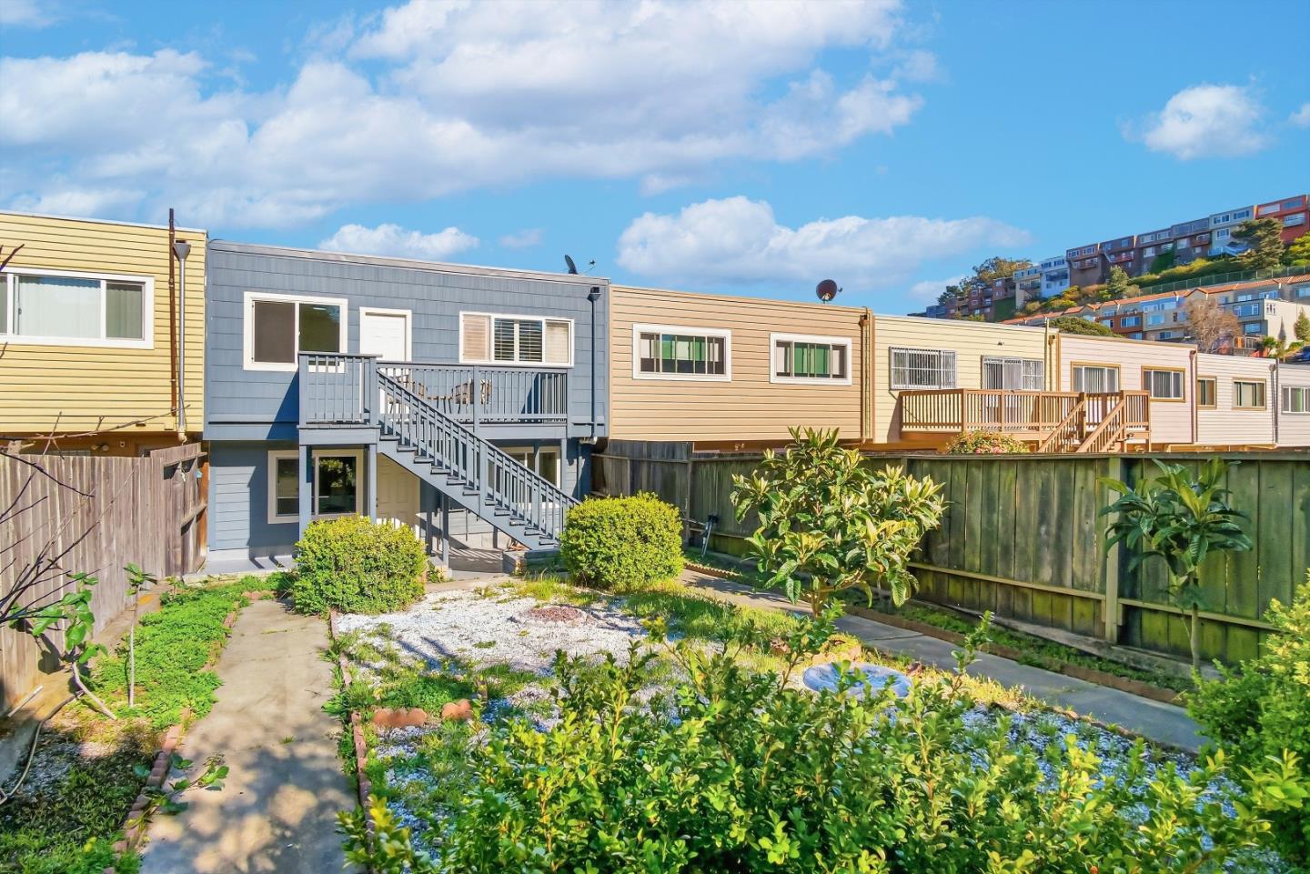 Detail Gallery Image 36 of 42 For 550 Holyoke St, San Francisco,  CA 94134 - 5 Beds | 4 Baths