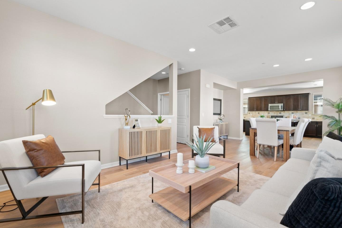 Detail Gallery Image 4 of 35 For 237 Bluebonnet Ln #101,  Scotts Valley,  CA 95066 - 4 Beds | 3/1 Baths