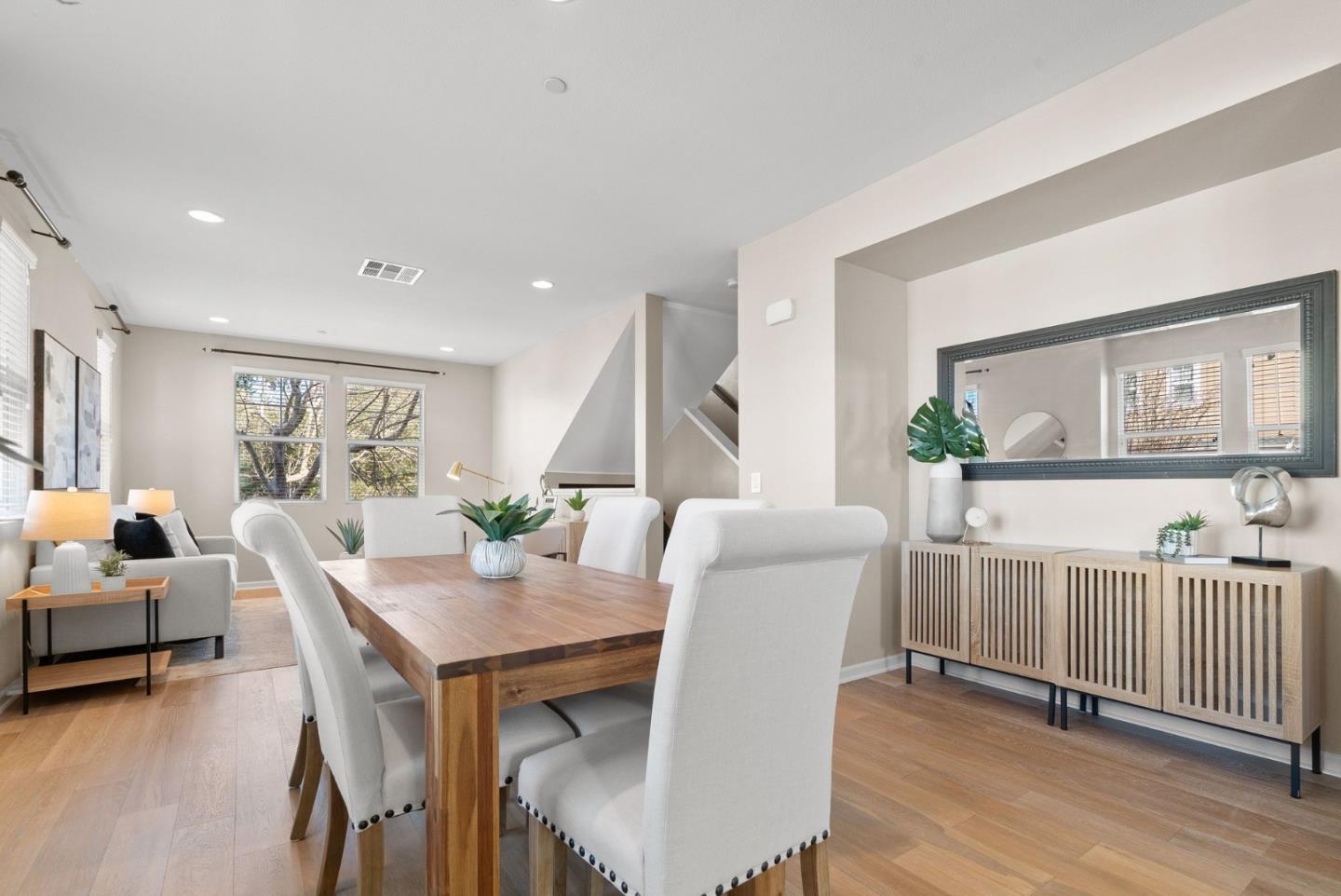 Detail Gallery Image 7 of 35 For 237 Bluebonnet Ln #101,  Scotts Valley,  CA 95066 - 4 Beds | 3/1 Baths