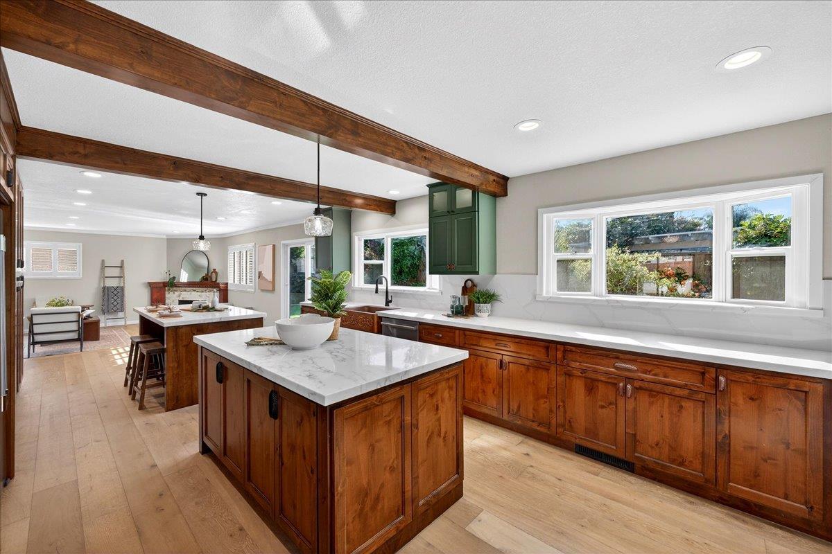 Detail Gallery Image 15 of 80 For 704 Lexington Pl, Gilroy,  CA 95020 - 5 Beds | 3 Baths