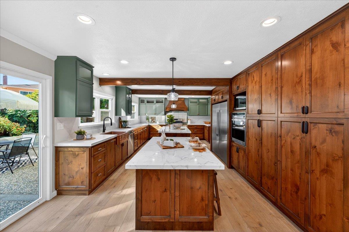 Detail Gallery Image 21 of 80 For 704 Lexington Pl, Gilroy,  CA 95020 - 5 Beds | 3 Baths