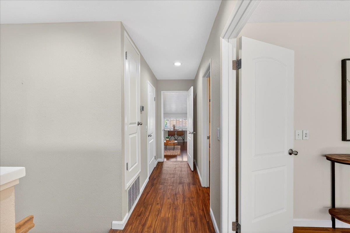 Detail Gallery Image 49 of 80 For 704 Lexington Pl, Gilroy,  CA 95020 - 5 Beds | 3 Baths