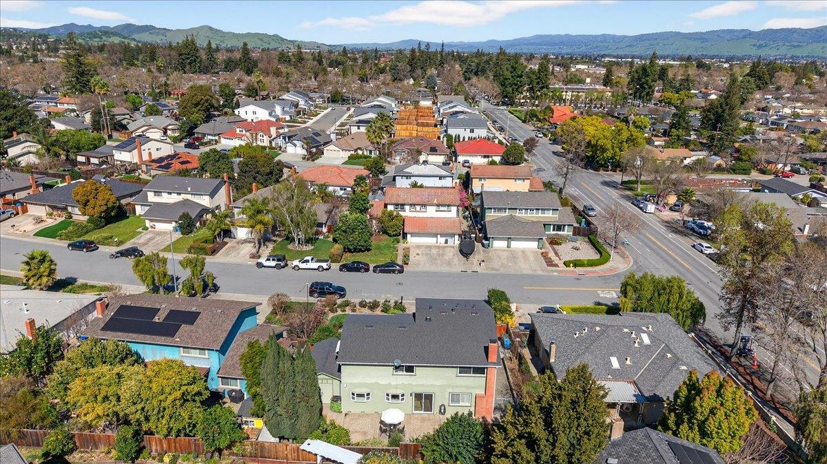 Detail Gallery Image 76 of 80 For 704 Lexington Pl, Gilroy,  CA 95020 - 5 Beds | 3 Baths