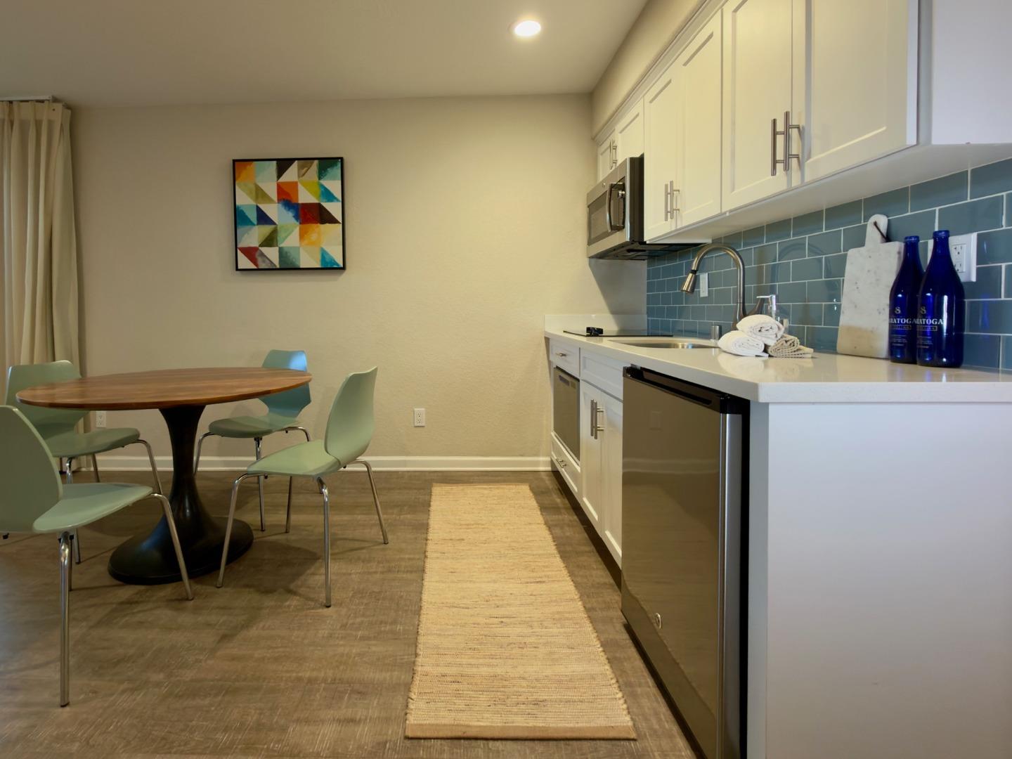 Detail Gallery Image 7 of 22 For 211 Seascape Resort Dr, Aptos,  CA 95003 - 1 Beds | 1 Baths