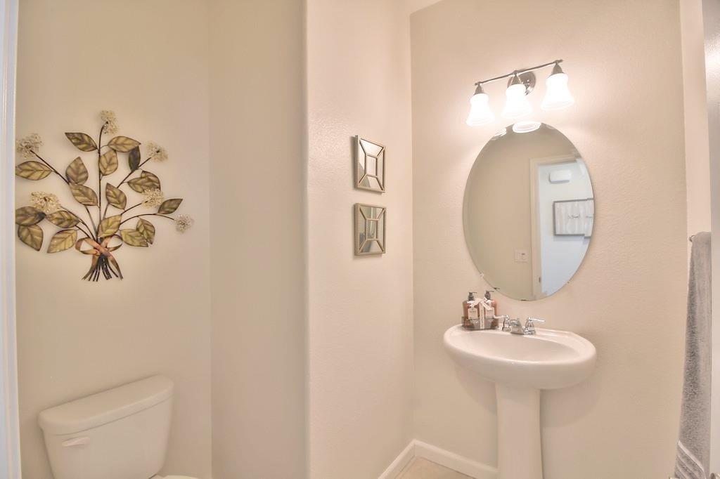 Detail Gallery Image 30 of 35 For 2913 Pescadero Ter, Fremont,  CA 94538 - 4 Beds | 2/2 Baths