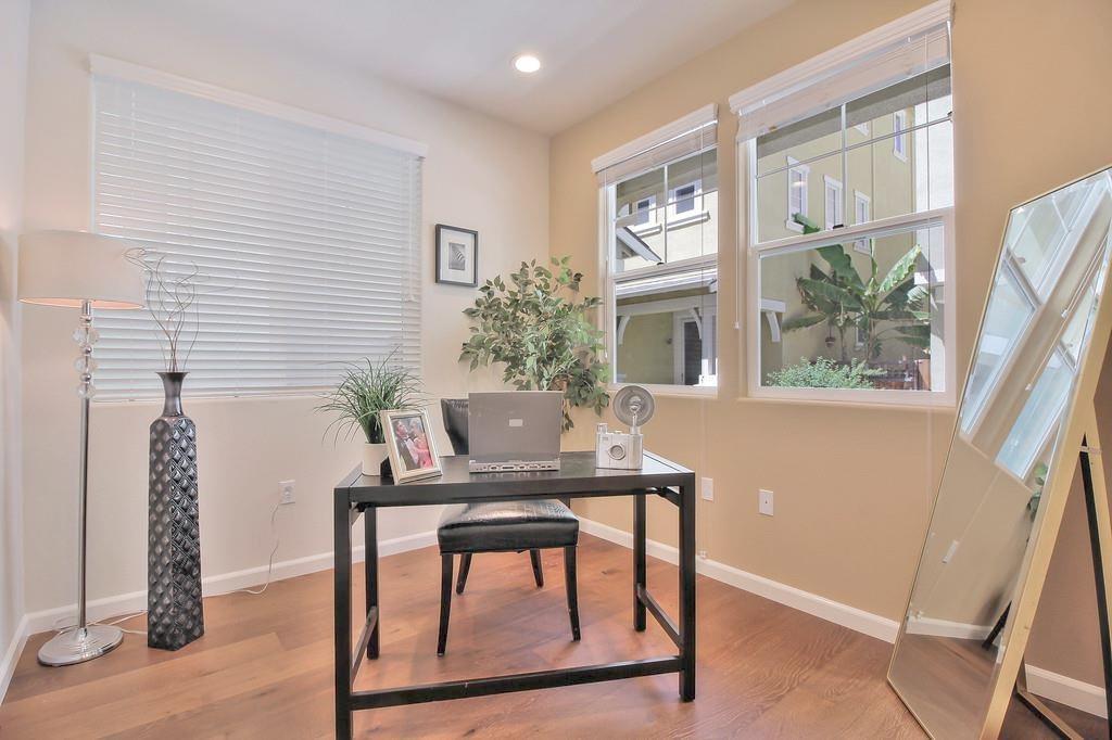 Detail Gallery Image 31 of 35 For 2913 Pescadero Ter, Fremont,  CA 94538 - 4 Beds | 2/2 Baths