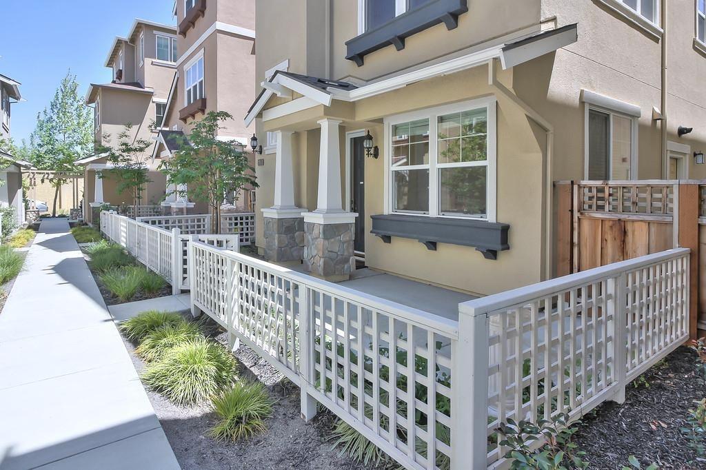 Detail Gallery Image 6 of 35 For 2913 Pescadero Ter, Fremont,  CA 94538 - 4 Beds | 2/2 Baths