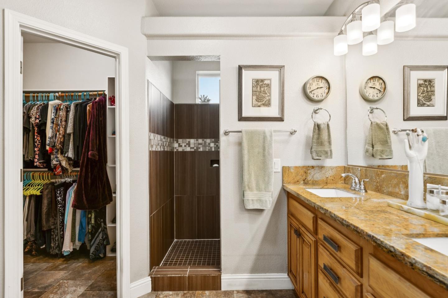 Detail Gallery Image 6 of 8 For 5770 Winfield Blvd #156,  San Jose,  CA 95123 - 3 Beds | 3 Baths