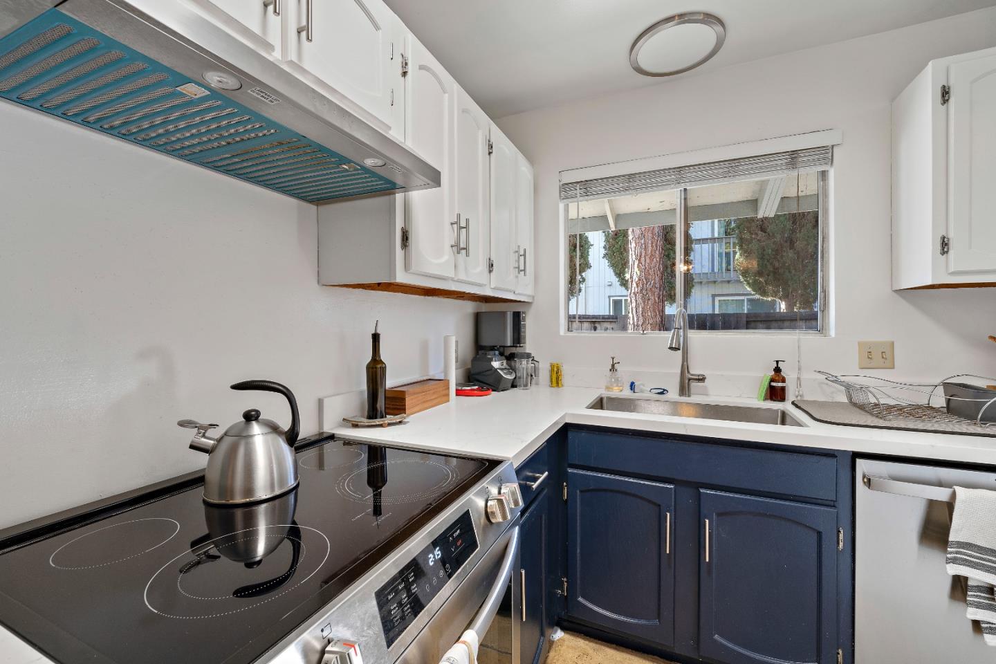 Detail Gallery Image 16 of 21 For 1177 Smith Ave, Campbell,  CA 95008 - – Beds | – Baths