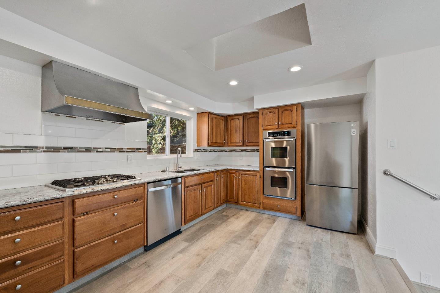 Detail Gallery Image 6 of 21 For 1177 Smith Ave, Campbell,  CA 95008 - – Beds | – Baths