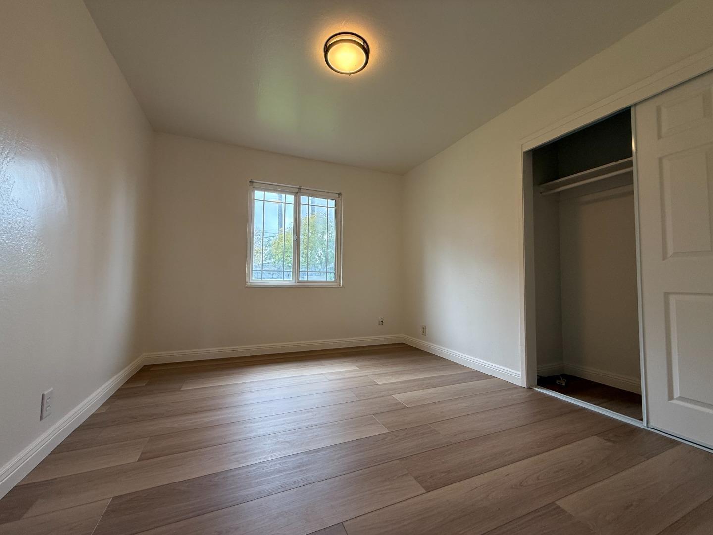 Detail Gallery Image 10 of 13 For 354 N 5th St, San Jose,  CA 95112 - – Beds | – Baths