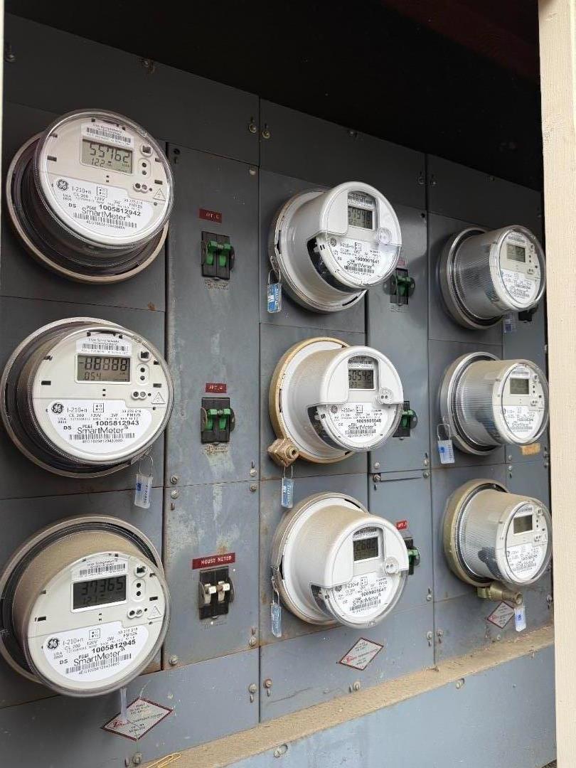 Detail Gallery Image 7 of 13 For 771 Memorial Way, Hayward,  CA 94541 - – Beds | – Baths